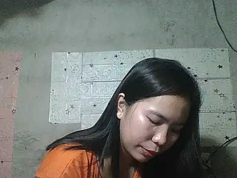 Snapshot of pinaysinglemommm chatting on September 25, 9:13 am pinaysinglemommm online show from September 25, 9:13 am