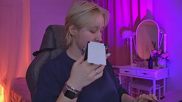 CinBellamy online show from December 3, 5:26 am