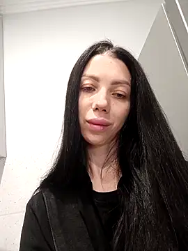 Snapshot of Princessa99885 chatting on October 24, 6:10 am Princessa99885 online show from October 24, 6:10 am