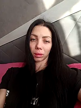 Snapshot of Princessa99885 chatting on December 16, 7:24 am Princessa99885 online show from December 16, 7:24 am