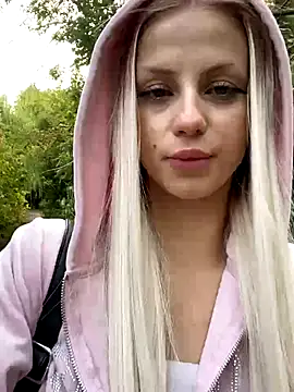 FavoriteKira online show from September 24, 12:41 pm