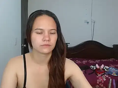 Snapshot of yarafuckass chatting on October 21, 4:41 pm yarafuckass online show from October 21, 4:41 pm
