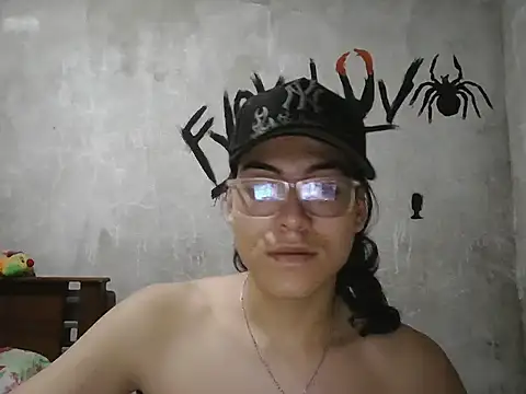 dirty model online show from April 6, 6:03 am