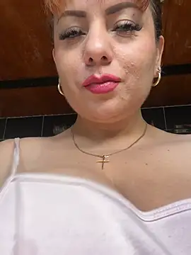 kattaleya14 online show from April 1, 2:25 pm