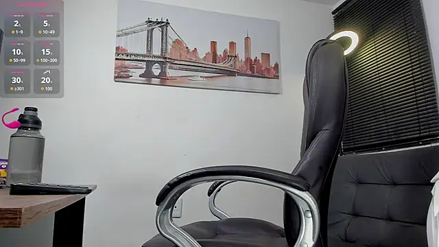 Dash Bukoski online show from September 22, 11:23 am