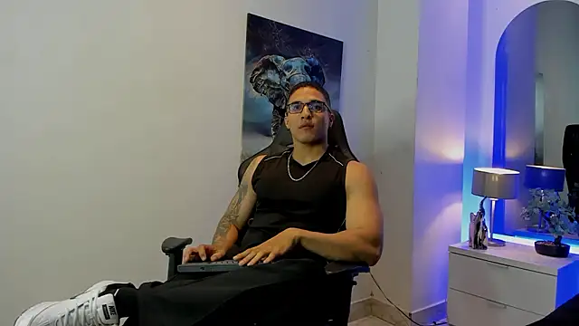 Dash Bukoski online show from February 9, 11:03 am