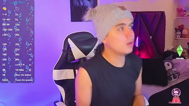 derek greyy  online show from September 22, 6:43 pm