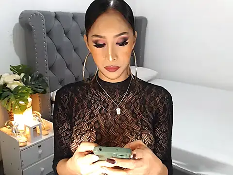 Snapshot of Goddess_wildcum chatting on September 20, 10:27 am Goddess wildcum online show from September 20, 10:27 am