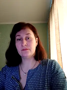 Amandda  online show from March 10, 6:40 am