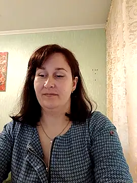 Amandda  online show from April 21, 4:23 pm