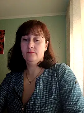 Amandda  online show from April 30, 6:20 am