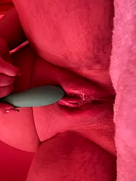 Celine Seybell online show from October 23, 12:48 pm