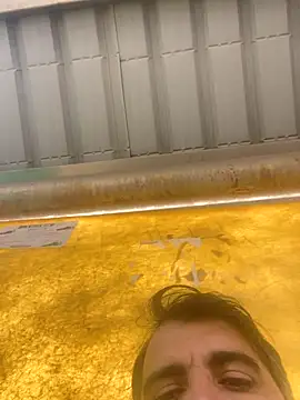 Snapshot of Desiandaz chatting on November 19, 9:42 am Desiandaz online show from November 19, 9:42 am