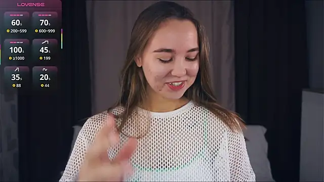 Snapshot of KayleenCurtis chatting on October 17, 5:21 am KayleenCurtis online show from October 17, 5:21 am