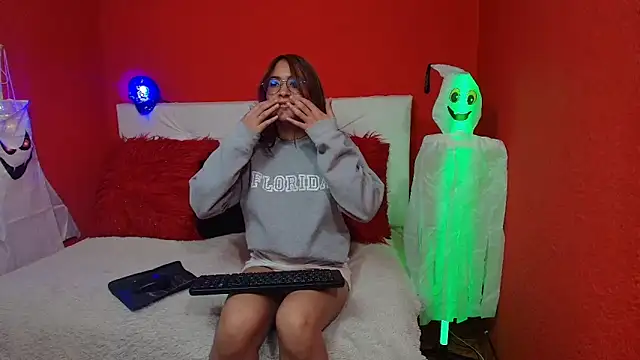 amy lennox online show from October 30, 1:23 pm