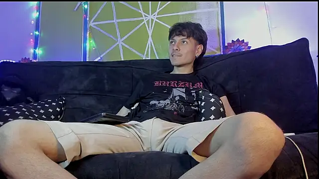 Dioniso guy8 online show from February 27, 7:25 pm