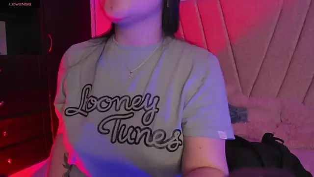 Snapshot of Fia__ chatting on September 22, 1:51 am Fia   online show from September 22, 1:51 am