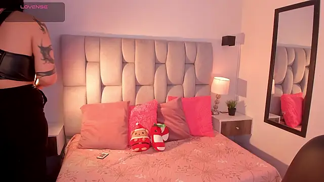 Seraphyne666 online show from January 16, 6:12 pm