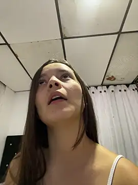 Snapshot of Mia_jhoonson chatting on October 14, 10:43 pm Mia jhoonson online show from October 14, 10:43 pm