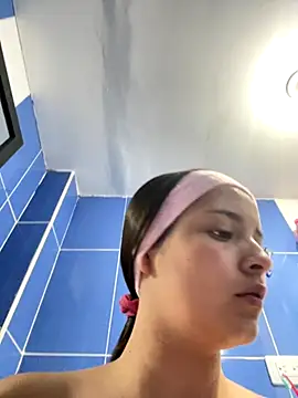 Snapshot of Mia_jhoonson chatting on November 1, 11:07 pm Mia jhoonson online show from November 1, 11:07 pm