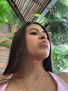 Snapshot of Lenapink19 chatting on October 3, 9:01 pm Lenapink19 online show from October 3, 9:01 pm