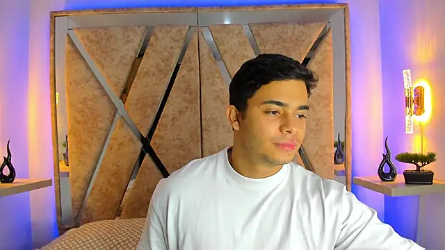 Snapshot of jayd_muscle chatting on November 3, 4:25 am jayd muscle online show from November 3, 4:25 am