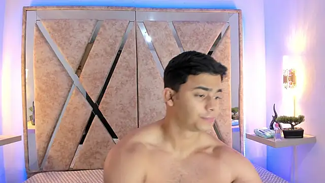 Snapshot of jayd_muscle chatting on November 29, 3:31 am jayd muscle online show from November 29, 3:31 am