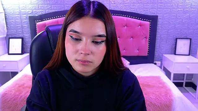 Natalie loffreda online show from October 4, 2:53 am