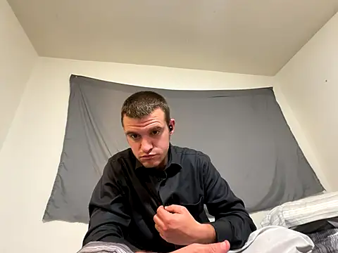 cumitted online show from November 16, 10:10 am