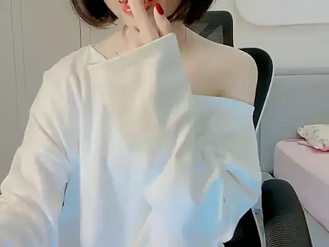 Snapshot of ggLovee chatting on October 8, 11:19 am ggLovee online show from October 8, 11:19 am