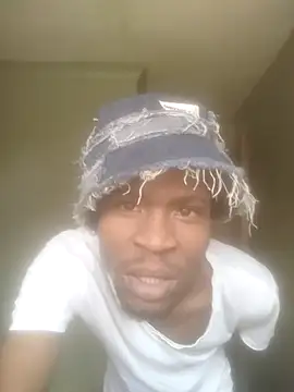 Snapshot of broskies777 chatting on November 9, 8:56 am broskies777 online show from November 9, 8:56 am