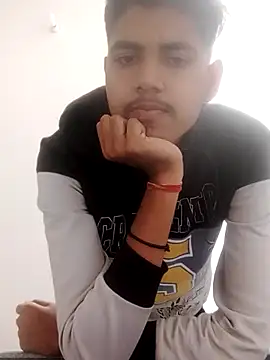 Sexyboyrudra12 online show from December 4, 7:06 am