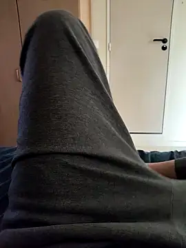 Snapshot of Tresgrossexe27 chatting on September 23, 4:32 pm Tresgrossexe27 online show from September 23, 4:32 pm