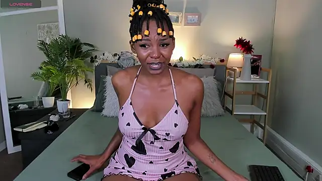 HotStellaaa online show from April 21, 1:42 am