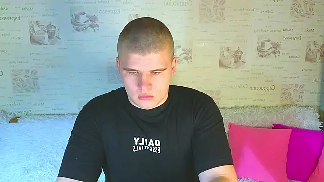 kittenmurr online show from September 18, 9:28 pm