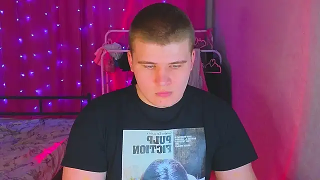 kittenmurr online show from March 3, 9:21 pm