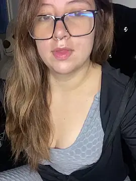 Snapshot of Blair_Bunnyy chatting on October 10, 10:53 pm Blair Bunnyy online show from October 10, 10:53 pm