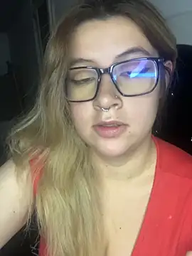 Snapshot of Blair_Bunnyy chatting on November 15, 7:16 am Blair Bunnyy online show from November 15, 7:16 am