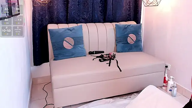 natasha moreno online show from October 2, 12:34 pm