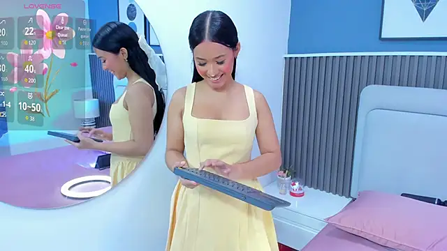 lily  star online show from December 1, 3:22 am