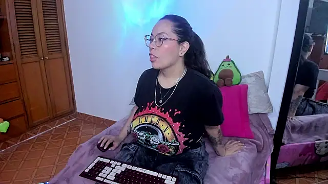 Ashley Monroe online show from March 17, 7:39 pm