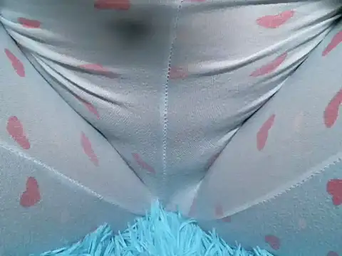 Snapshot of Darkplay_extreme chatting on October 31, 12:33 am Darkplay extreme online show from October 31, 12:33 am