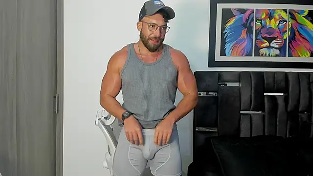 JoshuaLyon online show from December 19, 7:10 pm