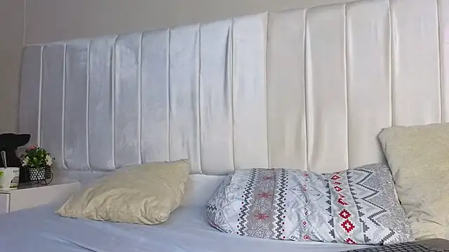 Miriam milf online show from October 12, 2:54 am