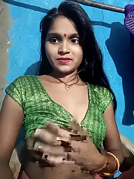 Snapshot of Harini_Gautam chatting on November 2, 6:21 pm Harini Gautam online show from November 2, 6:21 pm