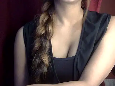 Snapshot of heartless_Queen chatting on October 30, 5:09 am heartless Queen online show from October 30, 5:09 am