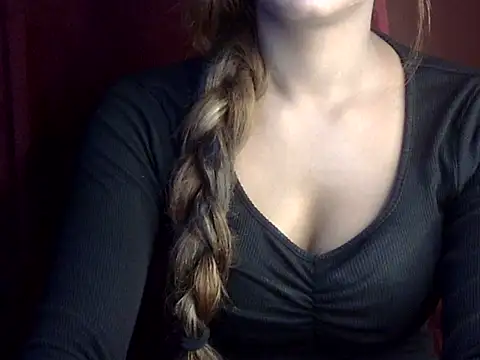 heartless Queen online show from November 1, 4:36 am