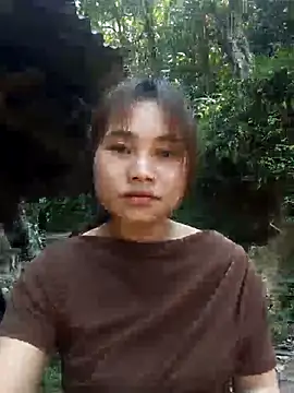 EllyBaby20 online show from April 8, 6:46 am