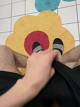 Snapshot of Dicksxd chatting on October 9, 9:57 pm Dicksxd online show from October 9, 9:57 pm