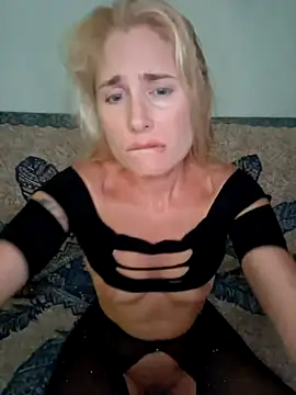 Snapshot of slg1 chatting on September 20, 6:20 pm slg1 online show from September 20, 6:20 pm